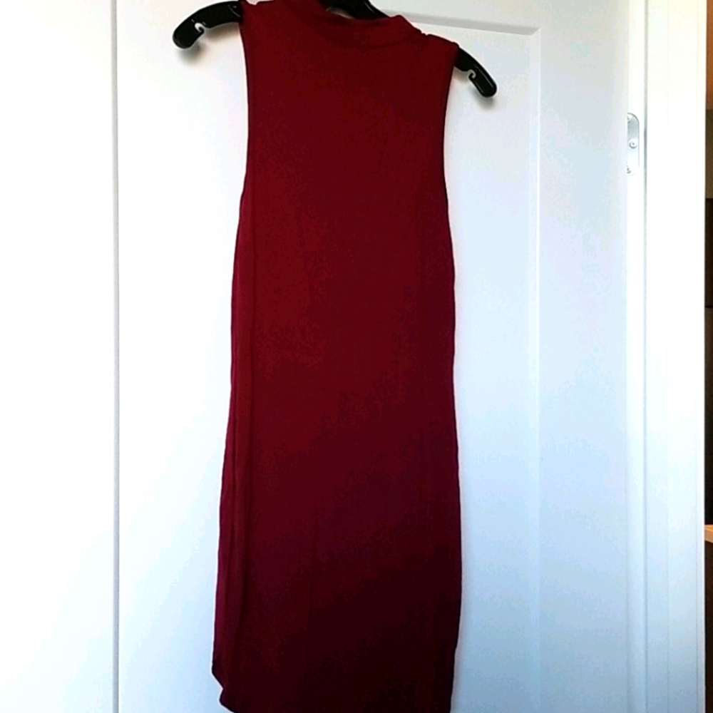 Wet Seal Aubergine Sleeveless Slim Fit Open Back Dress Size M